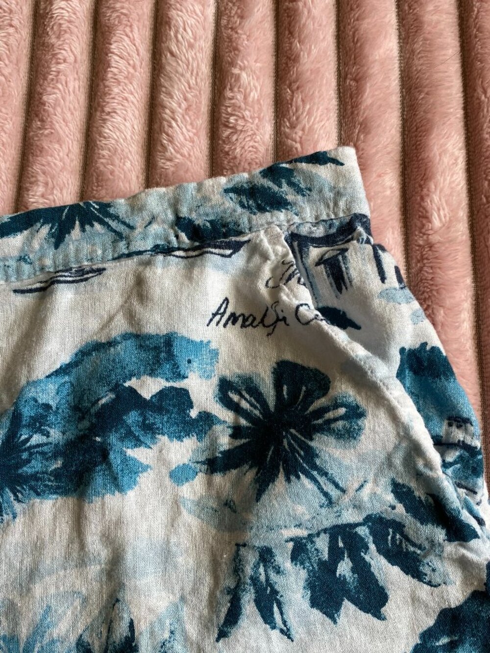 Tropical Print Comfy Shorts